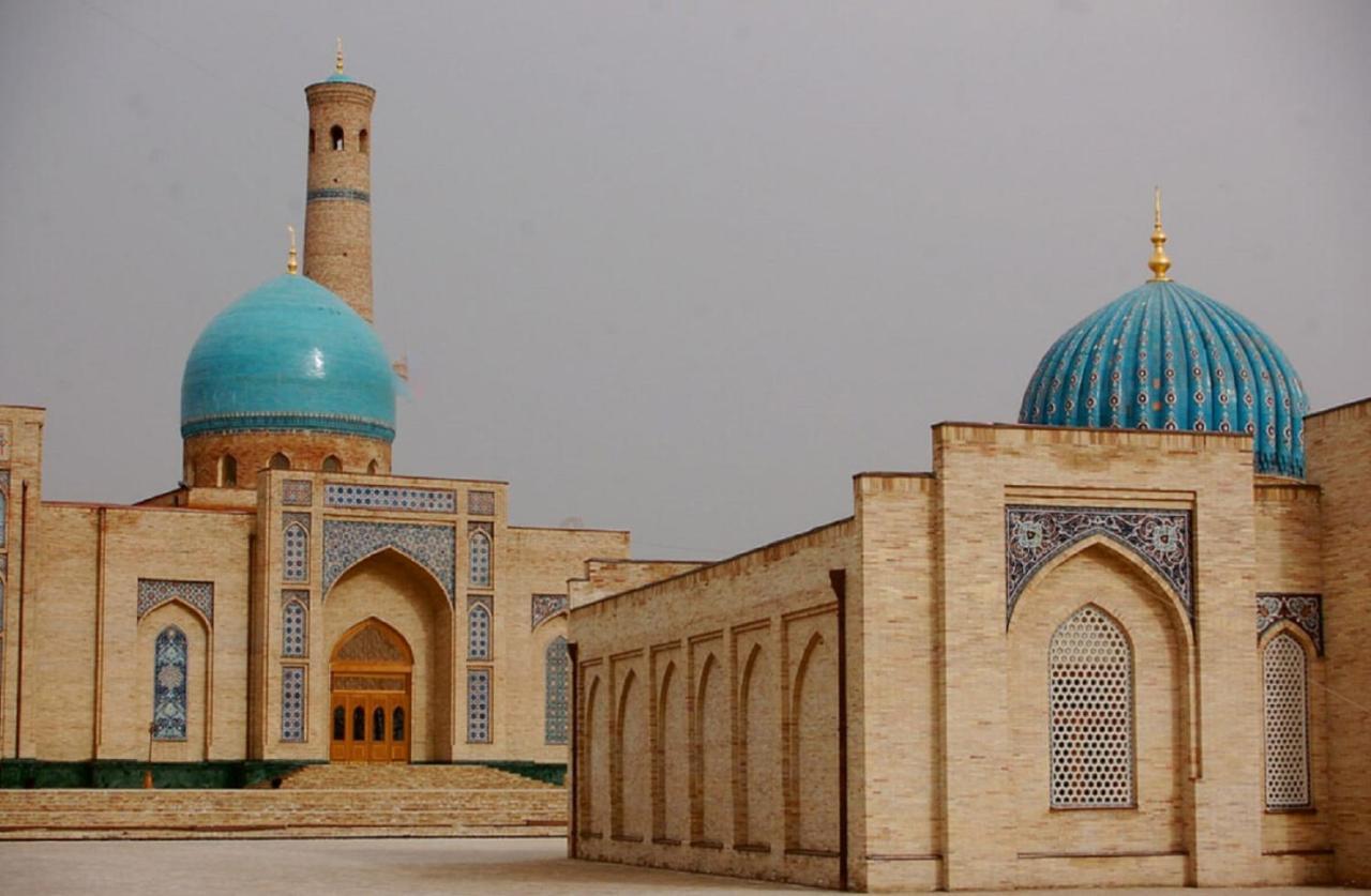 شقة 100 متر مربع من 3 غرفة و1 حمام خاص في Shaykhontohur District طشقند المظهر الخارجي الصورة
